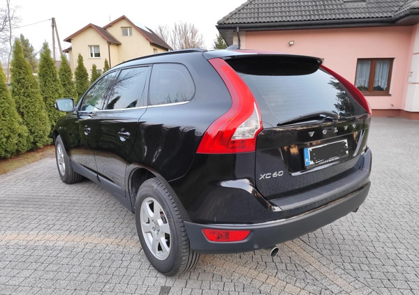 Volvo XC 60 cena 56500 przebieg: 205000, rok produkcji 2013 z Myszków małe 46